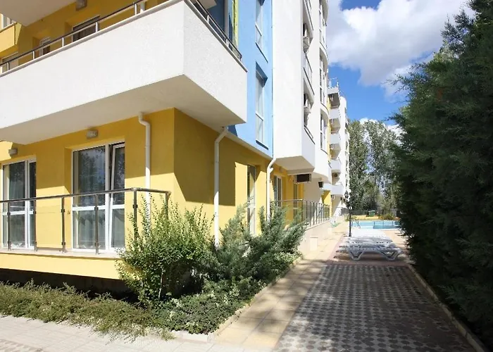 Sofia In Sunny Slăntjev Brjag